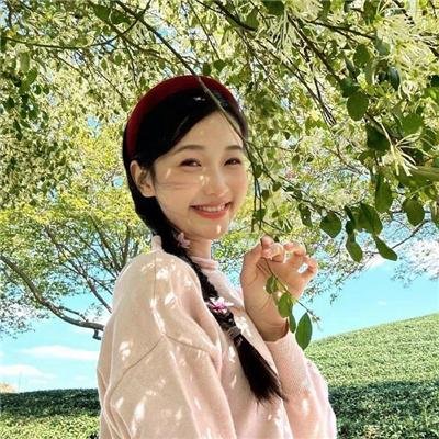 青山绿水那朵云